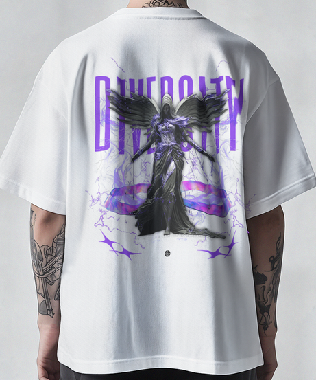 Camiseta Hidden Badge